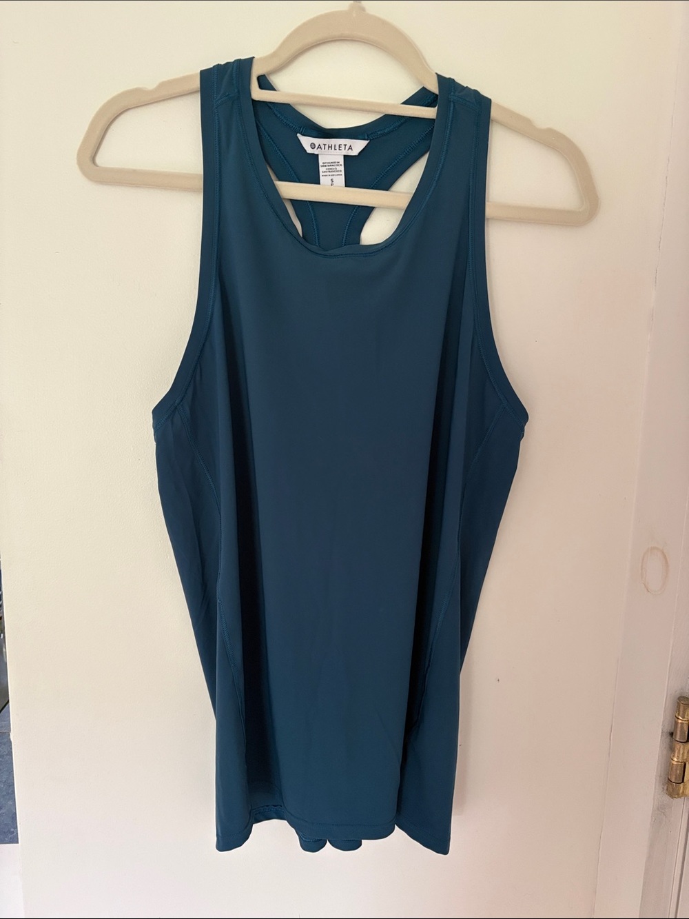 Athleta Ultimate Train tank top